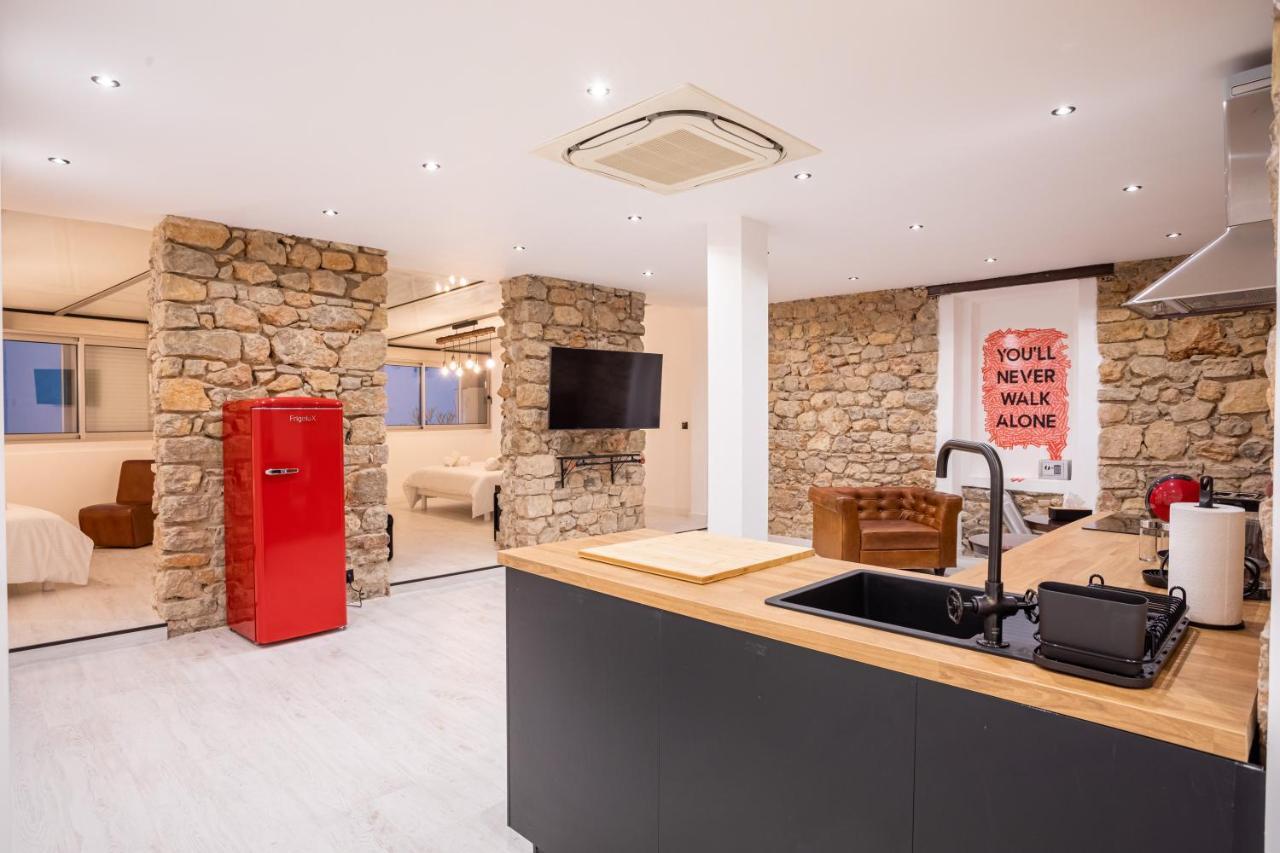 " Art Loft D'Exception " Au Coeur De Cannes - 90M De Design Et De Confort Luaran gambar