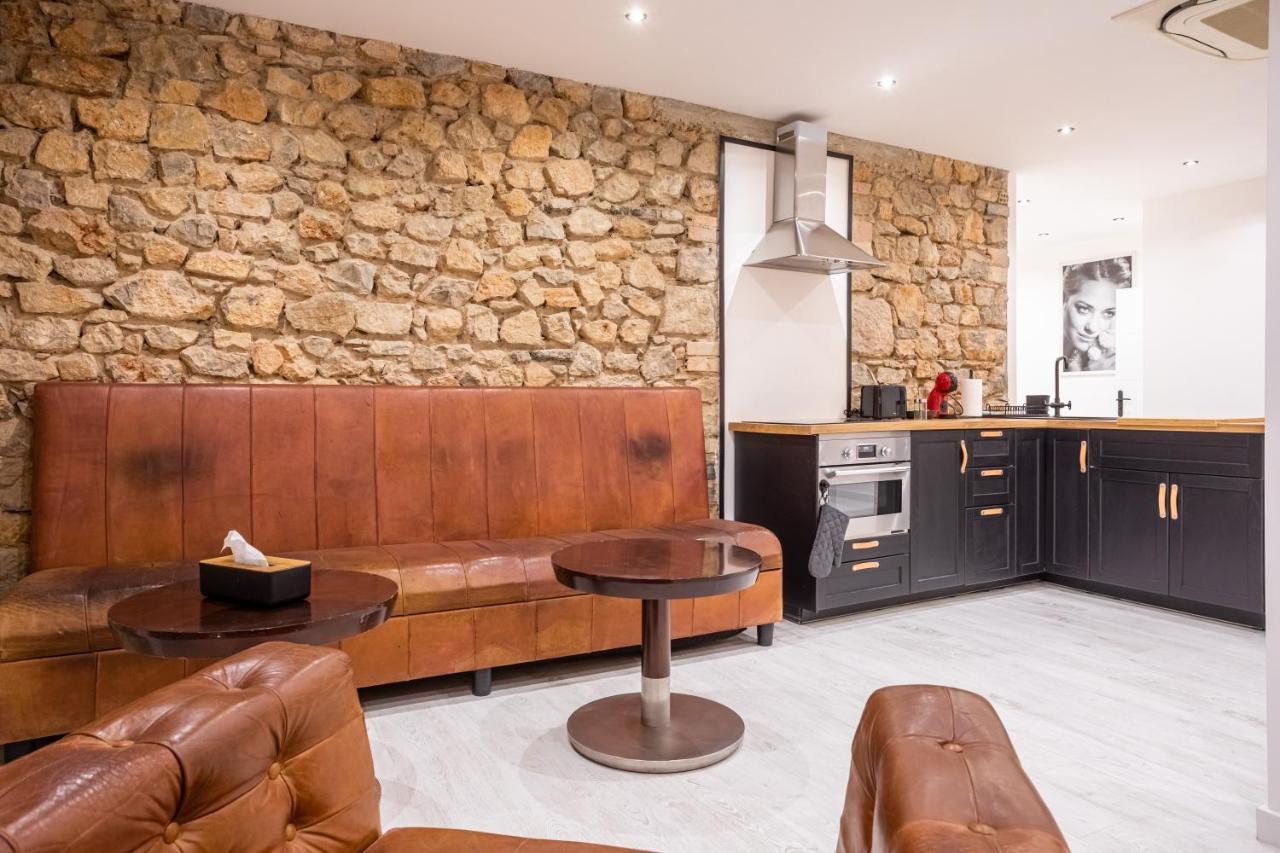 " Art Loft D'Exception " Au Coeur De Cannes - 90M De Design Et De Confort Luaran gambar