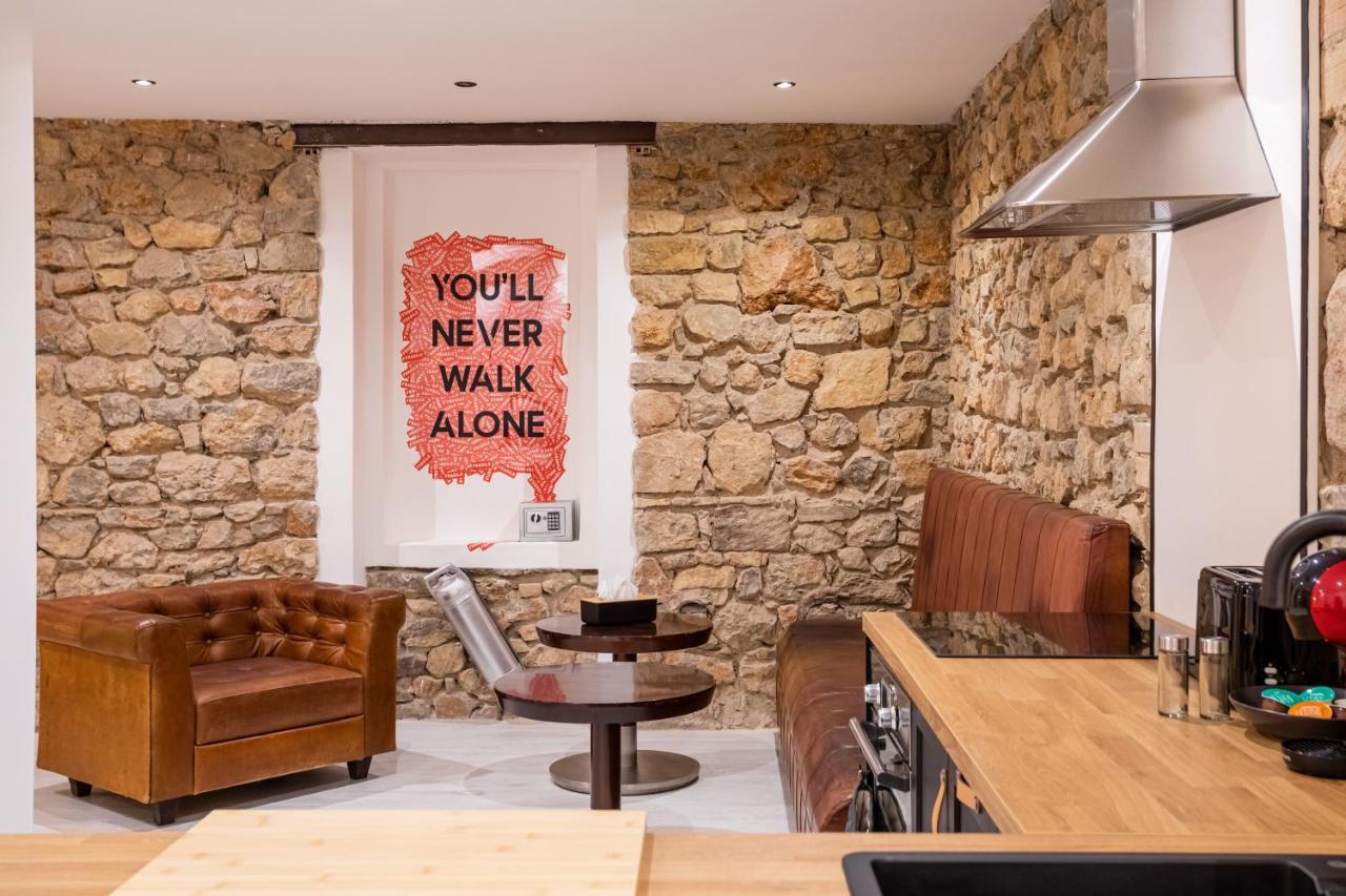 " Art Loft D'Exception " Au Coeur De Cannes - 90M De Design Et De Confort Luaran gambar