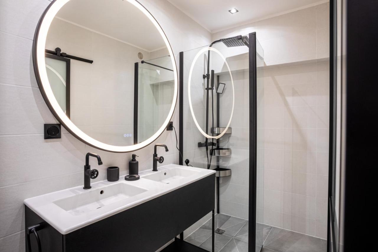 " Art Loft D'Exception " Au Coeur De Cannes - 90M De Design Et De Confort Luaran gambar