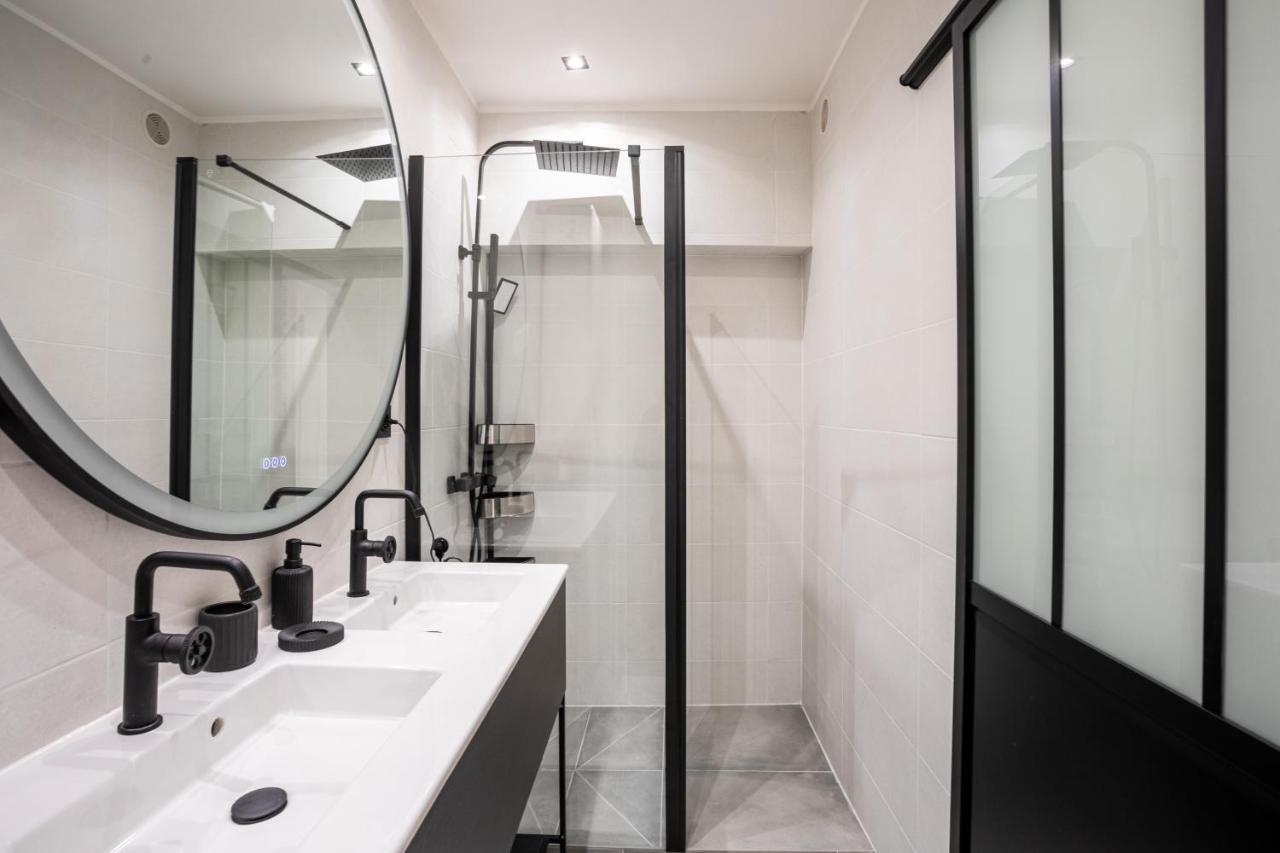 " Art Loft D'Exception " Au Coeur De Cannes - 90M De Design Et De Confort Luaran gambar